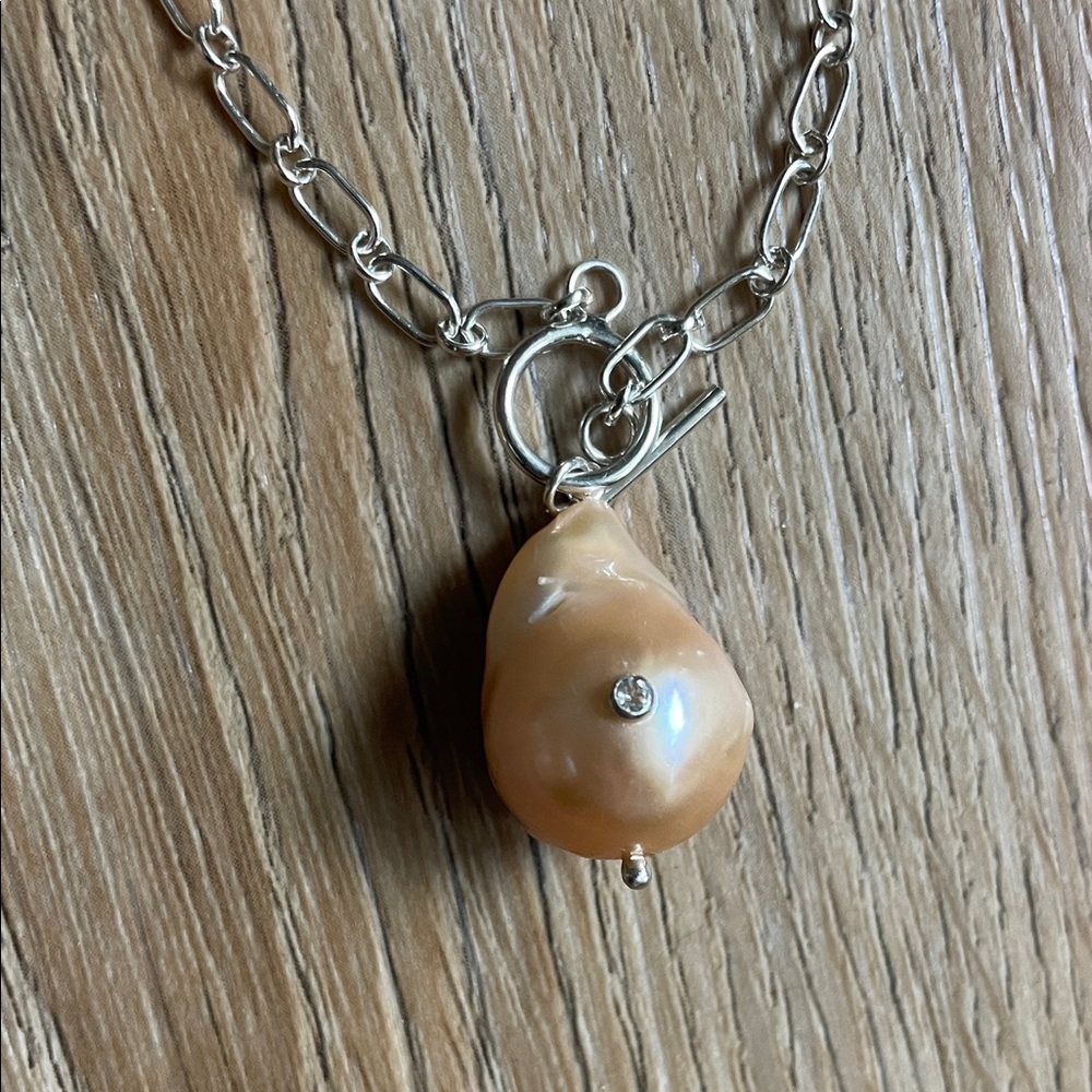 Kate Davis Maho Bay baroque pearl lariat with white topaz